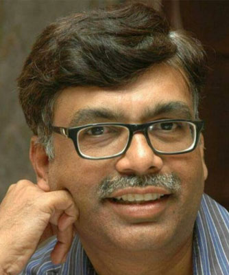 dr-dhanesh-vaidhya