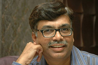 dr-dhanesh-vaidhya